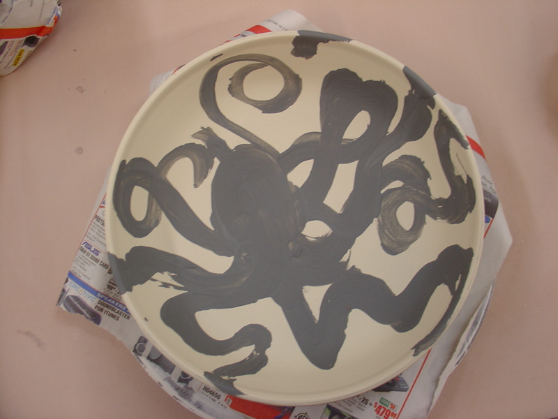 the bowl with the design roughed in